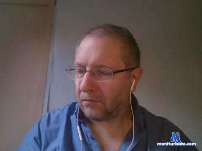 TiMOUZ cam4 straight performer from French Republic  