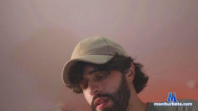 AkonBennet cam4 gay performer from United States of America  