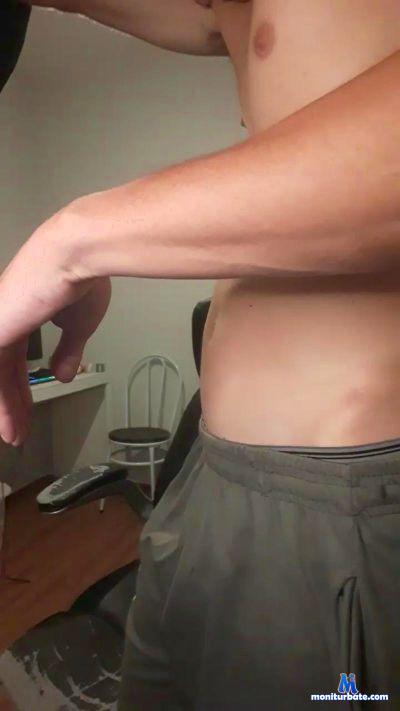 yovito77 cam4 straight performer from Republic of Bulgaria yovito77 