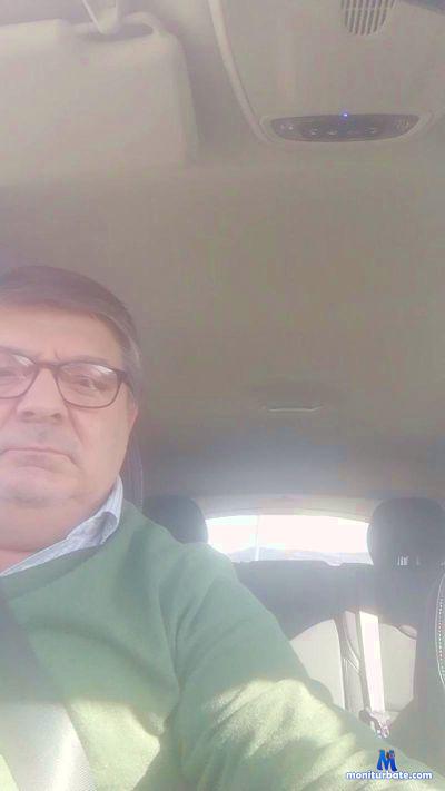 APRIB62 cam4 bicurious performer from Portuguese Republic  