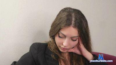 LuluBrasser cam4 straight performer from French Republic  