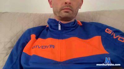 Volley71 cam4 bicurious performer from Republic of Italy  