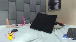 daniela_thon cam4 live cam performer profile