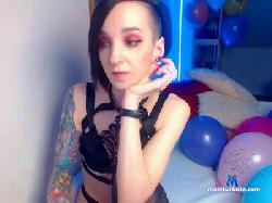 HarleyNun cam4 live cam performer profile