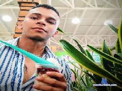 Bruce_Reynolds cam4 live cam performer profile