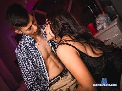 ThianandAlana cam4 live cam performer profile