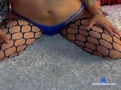 lauravalentina4 cam4 live cam performer profile