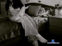 EroticGretaMilf cam4 live cam performer profile