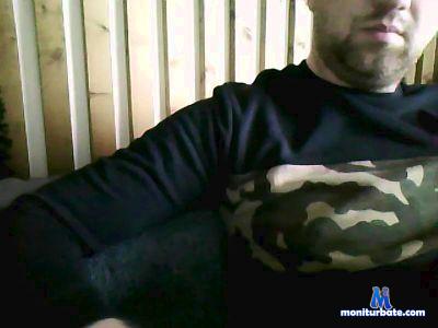 jonjon119 cam4 straight performer from Romania  