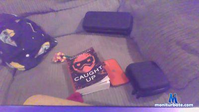 Sweet_82 cam4 bicurious performer from United Kingdom of Great Britain & Northern Ireland  