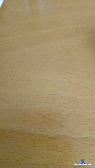 porcone20 cam4 bicurious performer from Republic of Italy  