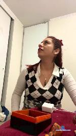 Ninnadreams cam4 livecam show performer room profile