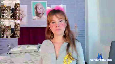 Emopoika36 cam4 bisexual performer from Republic of Finland  