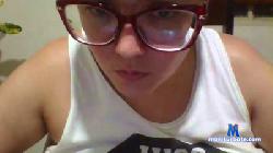 PEITUDAQUENTE cam4 live cam performer profile