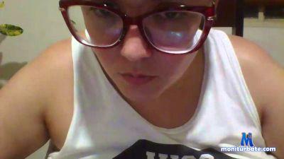 PEITUDAQUENTE cam4 bisexual performer from Federative Republic of Brazil  