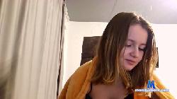 LaraeLoze cam4 live cam performer profile