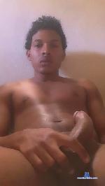 LAFIGURA cam4 livecam show performer room profile