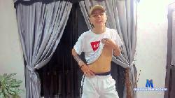 Jhanzey cam4 live cam performer profile