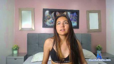 MeggannFoxx cam4 bisexual performer from Republic of Colombia  