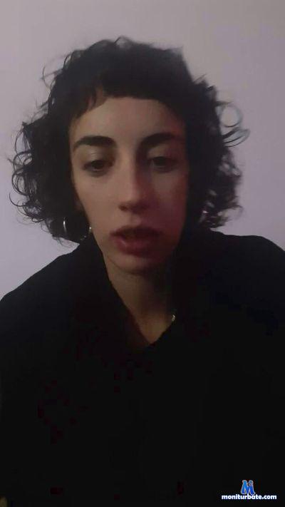 Amelie3xxx cam4 bisexual performer from Argentine Republic  