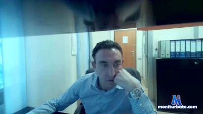 magrussmi cam4 bisexual performer from Republic of Italy  