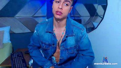 julinbee cam4 straight performer from Federative Republic of Brazil  