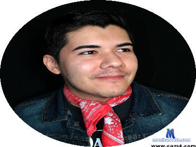 Andre_Caves cam4 bicurious performer from United Mexican States  