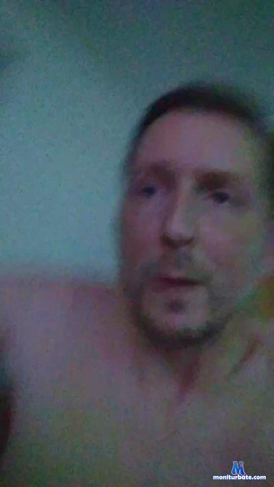 scheddereng cam4 bicurious performer from Federal Republic of Germany freiburg treffen deutsch 