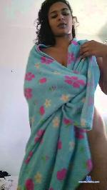 Biggamazonn cam4 livecam show performer room profile