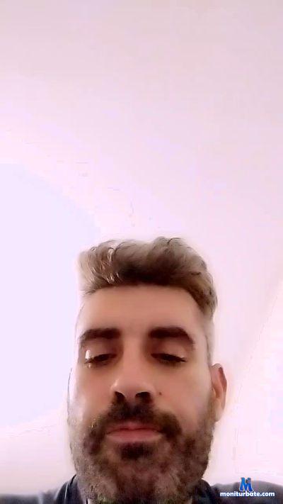 victor034 cam4 unknown performer from Kingdom of Spain  