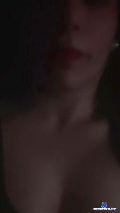 Beba212 cam4 bicurious performer from Argentine Republic  