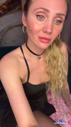 Carry_lady cam4 live cam performer profile