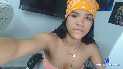 _ximena_18 cam4 bicurious performer from Federative Republic of Brazil squirt smoke cum pussy feet C2C masturbation 