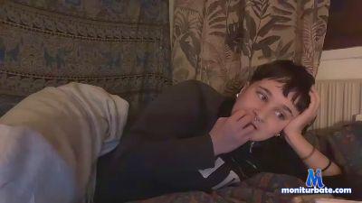 nik_taraxx cam4 bisexual performer from French Republic schoolgirl smoke cute feet 