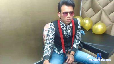gioia19 cam4 bicurious performer from Republic of Italy  