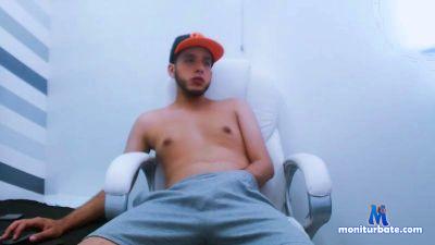 rodrigo_sos cam4 straight performer from Republic of Chile  