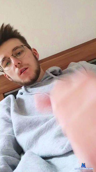 hrnyboyi cam4 bisexual performer from Federal Republic of Germany C2C cum ass masturbation squirt pee feet 