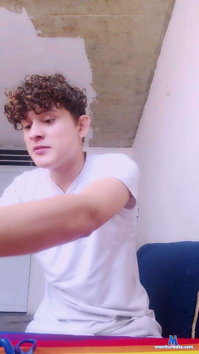 Evandian cam4 gay performer from Republic of Colombia  
