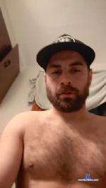 BotttomHard cam4 livecam show performer room profile