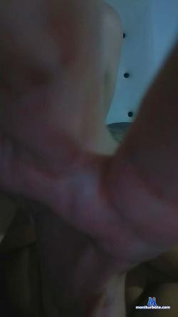 Maguitax cam4 live cam performer profile
