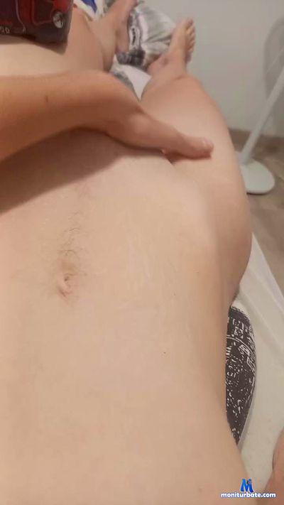 Nenette704 cam4 straight performer from French Republic  