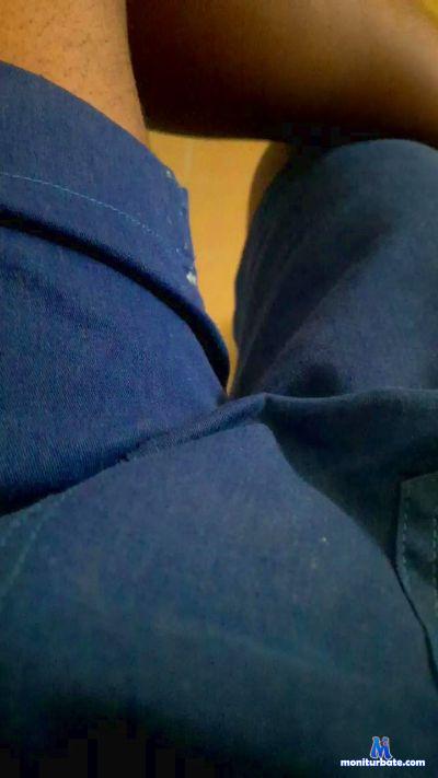Vidal421 cam4 bicurious performer from Federative Republic of Brazil  