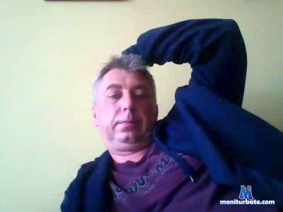 tomiboy749 cam4 bisexual performer from United States of America  