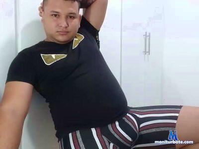 cumshot_party cam4 bisexual performer from Republic of Colombia  