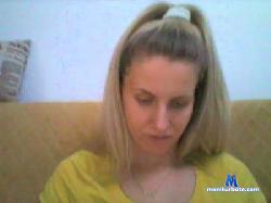 Lunis cam4 live cam performer profile