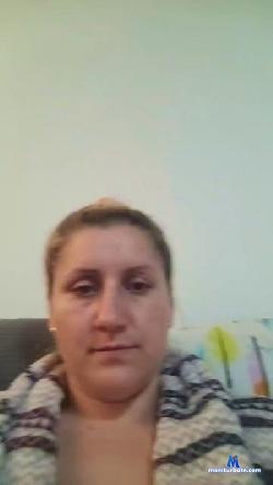 Crinuta01 cam4 live cam performer profile