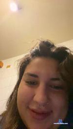 Thaliay cam4 livecam show performer room profile