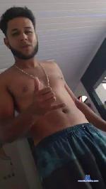 Juniimsoares cam4 livecam show performer room profile