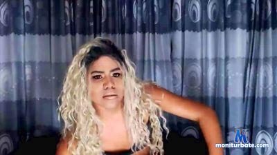 camilacash_ cam4 bisexual performer from Republic of Colombia  