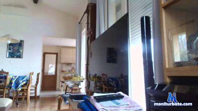 lynox42 cam4 gay performer from Federal Republic of Germany  